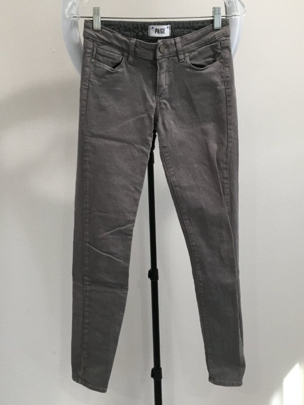 PAIGE Mobile Wash SKYLINE SKINNY 5 Pocket Logo Hardware Jeans